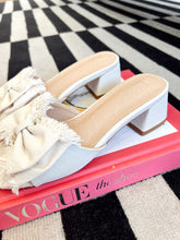 Load image into Gallery viewer, Francesca Bow Heels - Bone