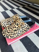 Load image into Gallery viewer, Azalea Clogs - Leopard