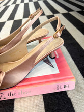 Load image into Gallery viewer, Nora Slingback Bow Kitten Heels- Champagne