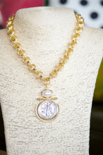 Load image into Gallery viewer, Gold Coin Pearl Pendant Necklace
