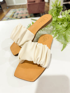 Belinda Slide Sandal - Bone