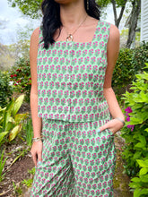 Load image into Gallery viewer, Presli Floral Sleeveless Pant Set-Green
