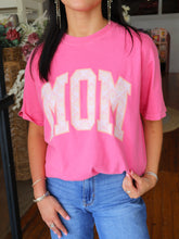 Load image into Gallery viewer, Mom Floral Short Sleeve Graphic - Pink Berry
