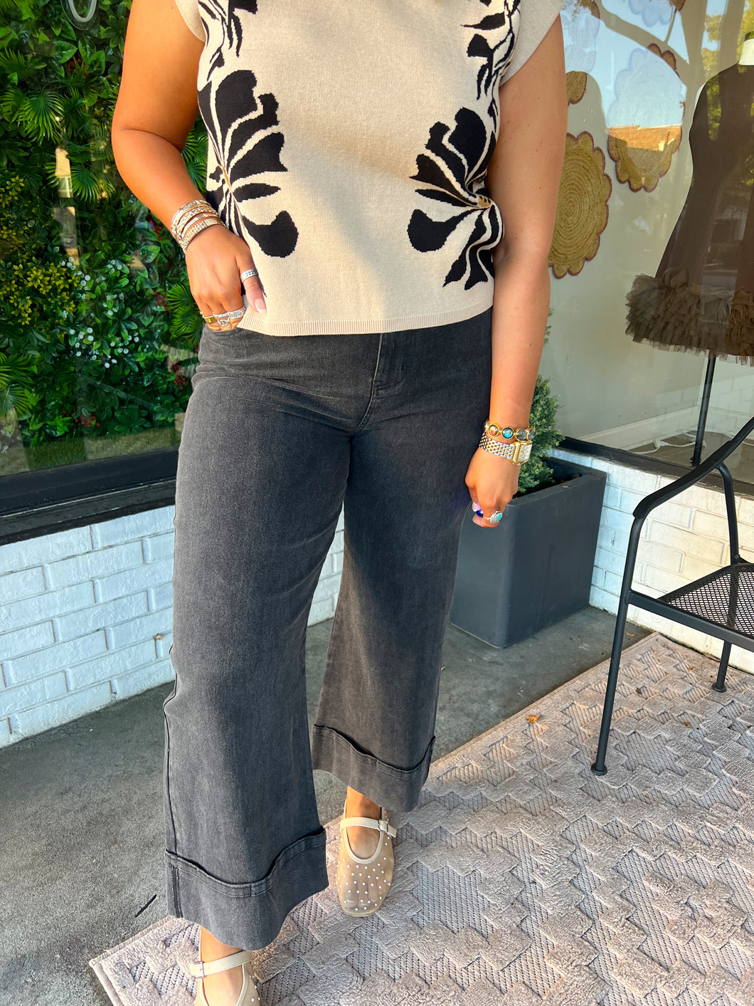 Stassie Ankle Length Wide Cuff Pants - Black