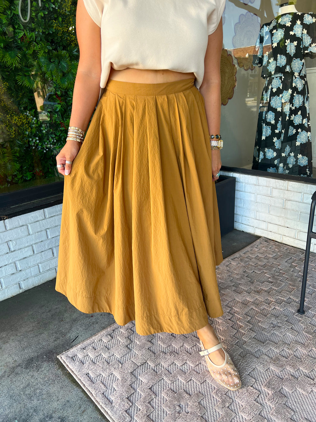 Leah Pleated Midi Skirt - Camel