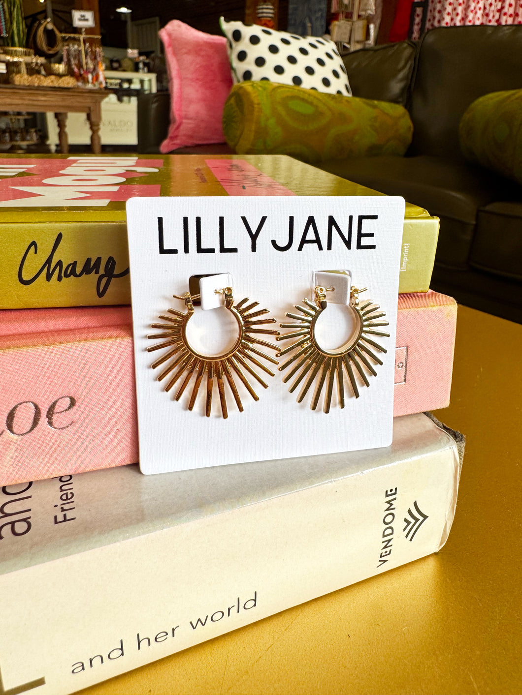 Gold Gradual Spike Hoops