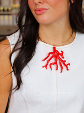 Load image into Gallery viewer, Red Chunky Coral Pendant Choker
