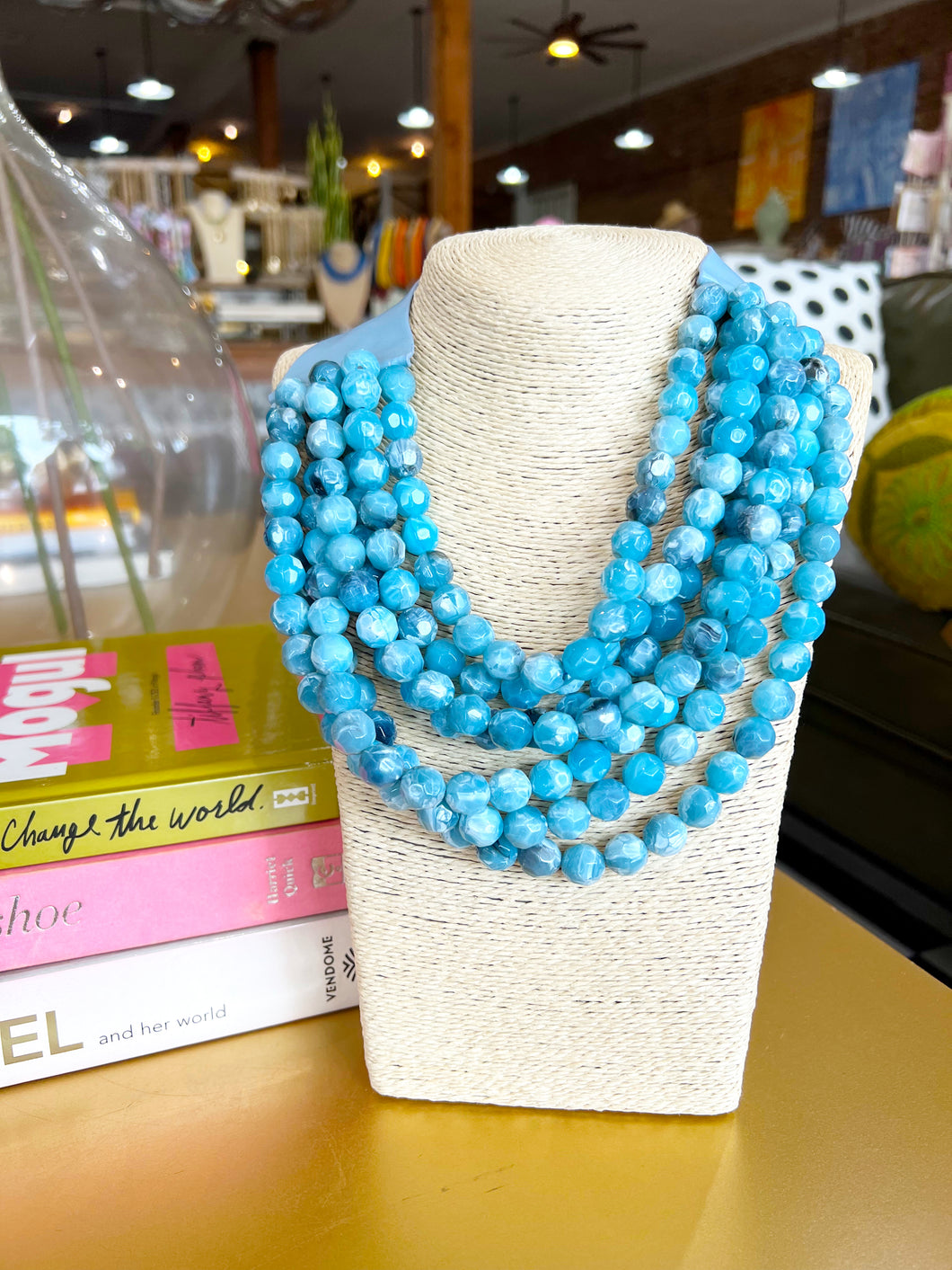 Chunky Beaded Layer Magnetic Necklace - Light Blue
