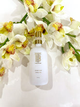 Load image into Gallery viewer, Thomas Blonde Hand Soap - Joshua Tree
