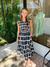 Load image into Gallery viewer, McClain Abstract Knot Button Up Midi Dress- Navy
