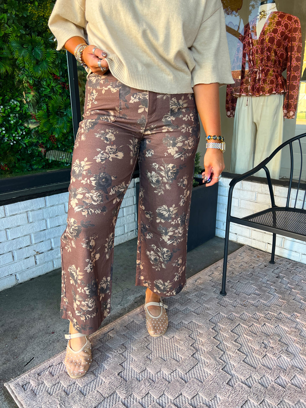 Walker Floral Mid Rise Pants -Brown