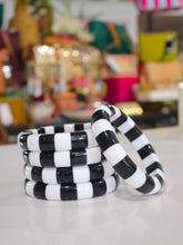 Load image into Gallery viewer, Stripe Acrylic Bangle Bracelet
