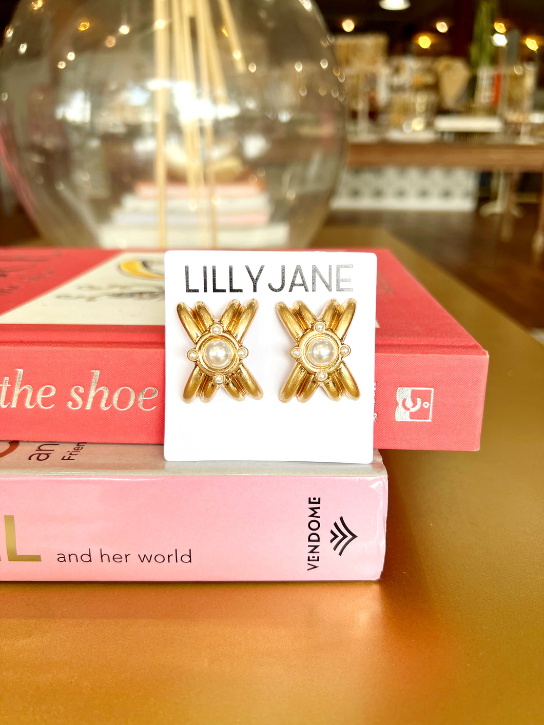 Gold Chunky Pearl CrissCross Studs