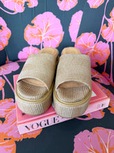 Load image into Gallery viewer, Lexie Platform Sandals -Natural Woven
