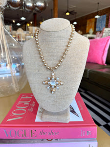 Gold Beaded Ball Baroque Pendant Necklace -Cream