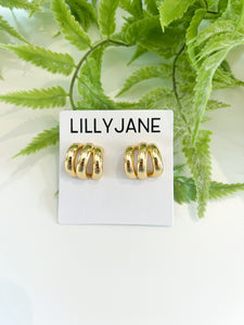 Gold Triple Linked Layered Hoops