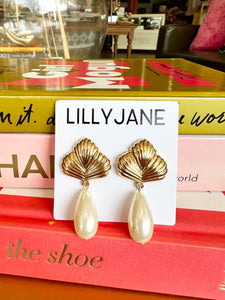 Gold Leaf Textured Pearl Drop Earrings