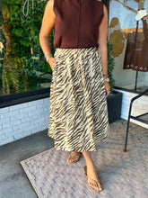 Load image into Gallery viewer, Cyan Zebra Print Midi Skirt- Brown/Cream
