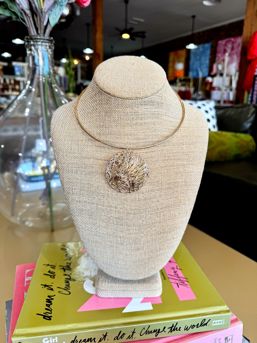 Gold Circle Wire Pendant Choker