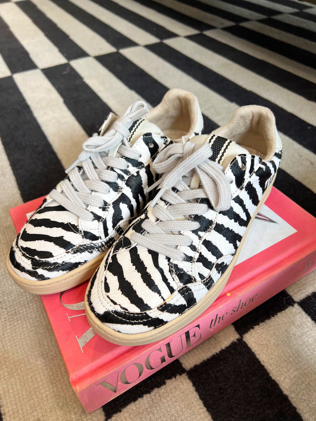 Roma Zebra Hair Low Top Sneakers