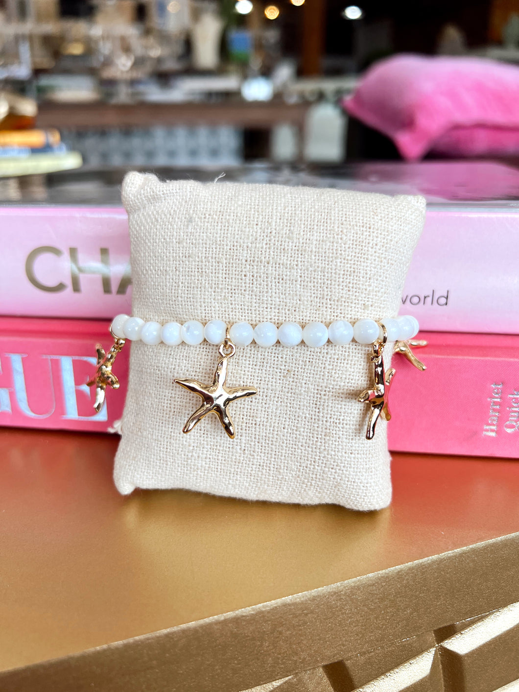 Pearl Beaded Charm Bracelet - Starfish