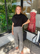Load image into Gallery viewer, Lennon Striped Wide Leg Pants- Black/White
