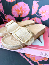 Load image into Gallery viewer, Delphine Slide Sandals - Raffia
