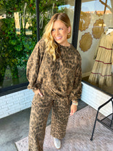 Load image into Gallery viewer, Teagan Leopard Printed Lounge Set - Brown
