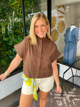 Load image into Gallery viewer, Brooke Button Up Collared Top- Brown
