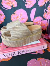 Load image into Gallery viewer, Lexie Platform Sandals -Natural Woven
