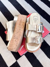 Load image into Gallery viewer, Lucinda Chunky Slide Sandal- Gold
