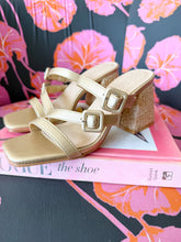 Load image into Gallery viewer, Luau Woven Heel Sandals - Gold
