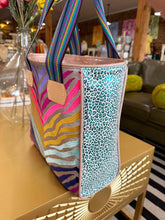 Load image into Gallery viewer, Classic Tote - Celeste
