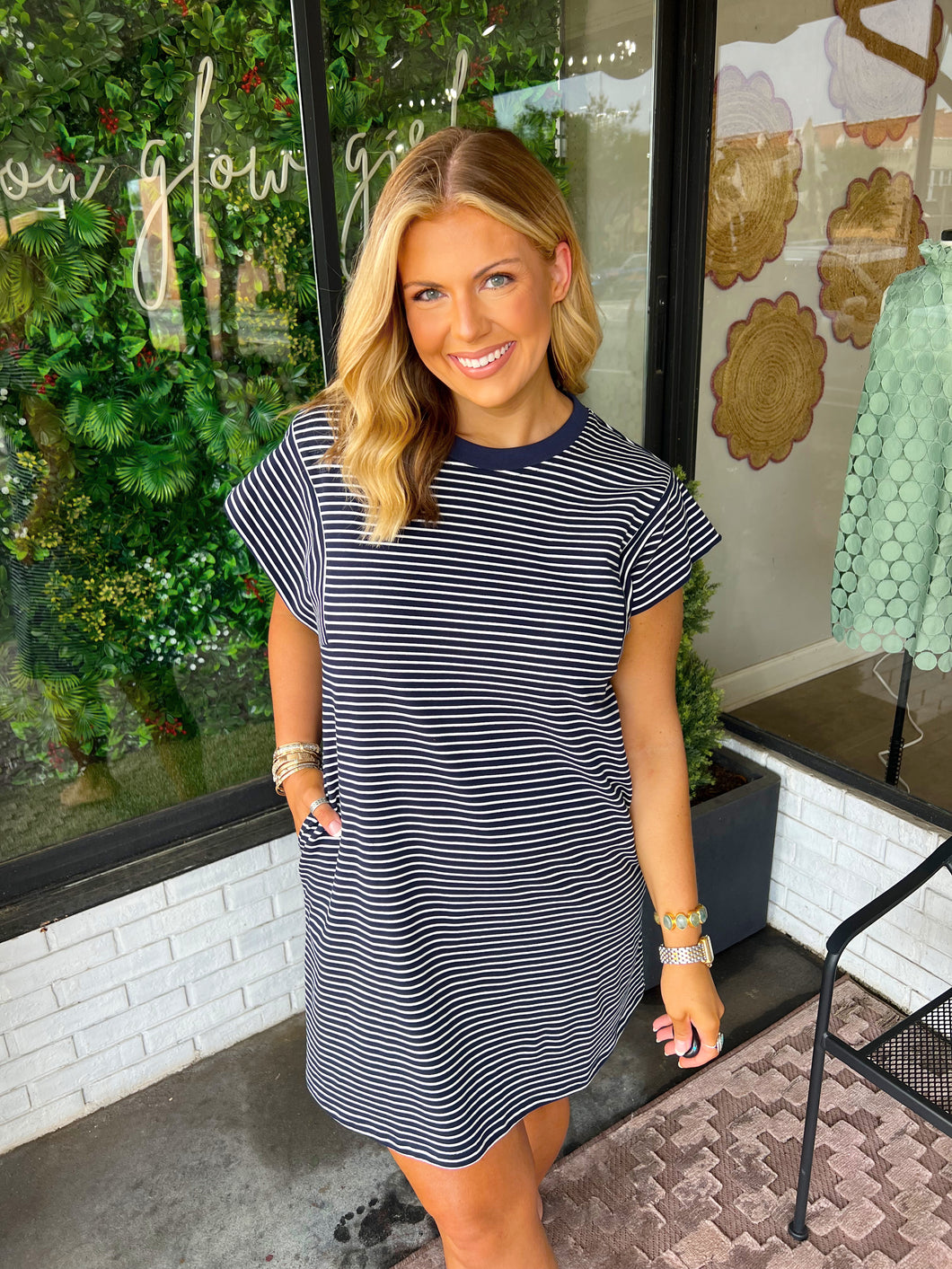 Kali Striped Short Sleeve T-Shirt Dress- White/Navy