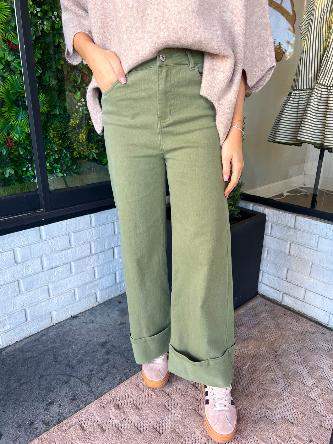 Stassie Ankle Length Wide Cuff Pants - Olive Green