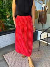Load image into Gallery viewer, Oak Striped Flowy Midi Skirt- Red

