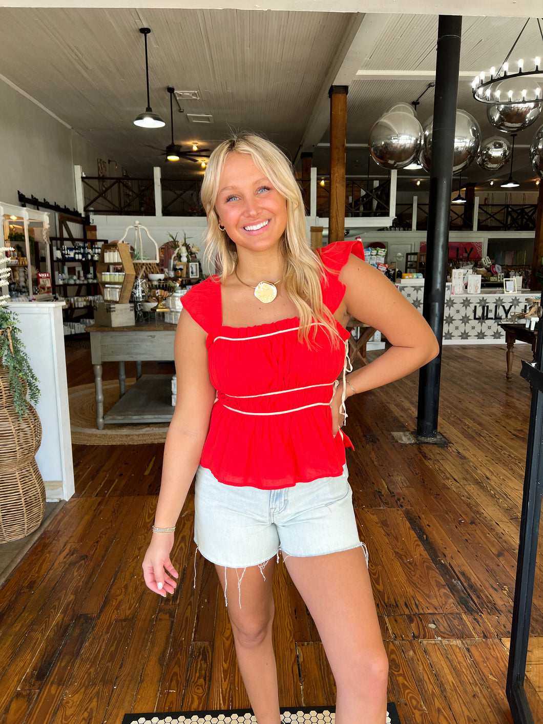 Meeks Ruched Ruffle Top - Red