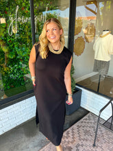 Load image into Gallery viewer, Tenley Jersey Knit Pullover Maxi Dress- Black
