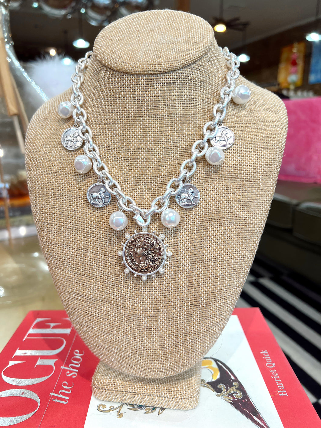 Chunky Coin Pearl Necklace-Silver