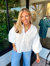 Load image into Gallery viewer, Davis Eyelet Button Up Top- White

