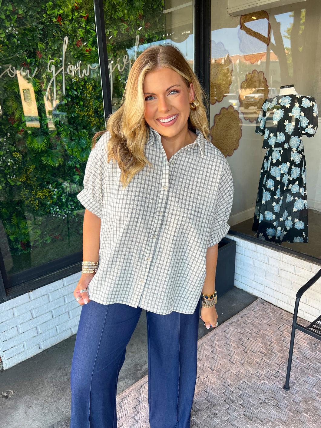 Jesslyn Seersucker Button Up Top- Cream/Black