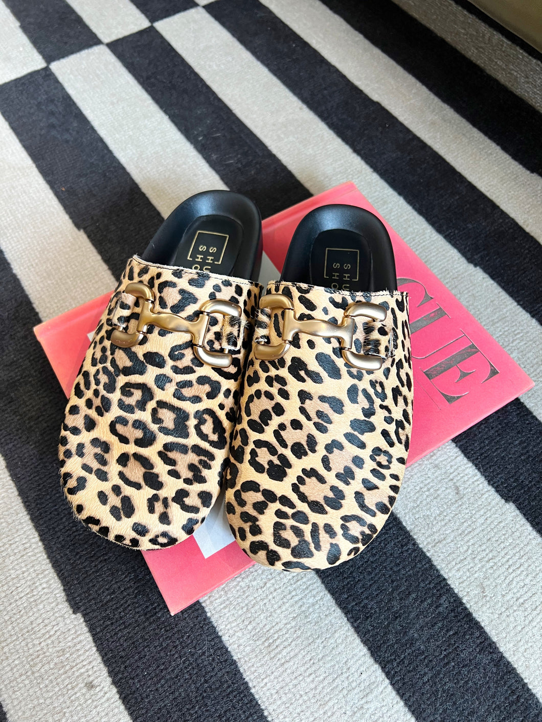 Azalea Clogs - Leopard