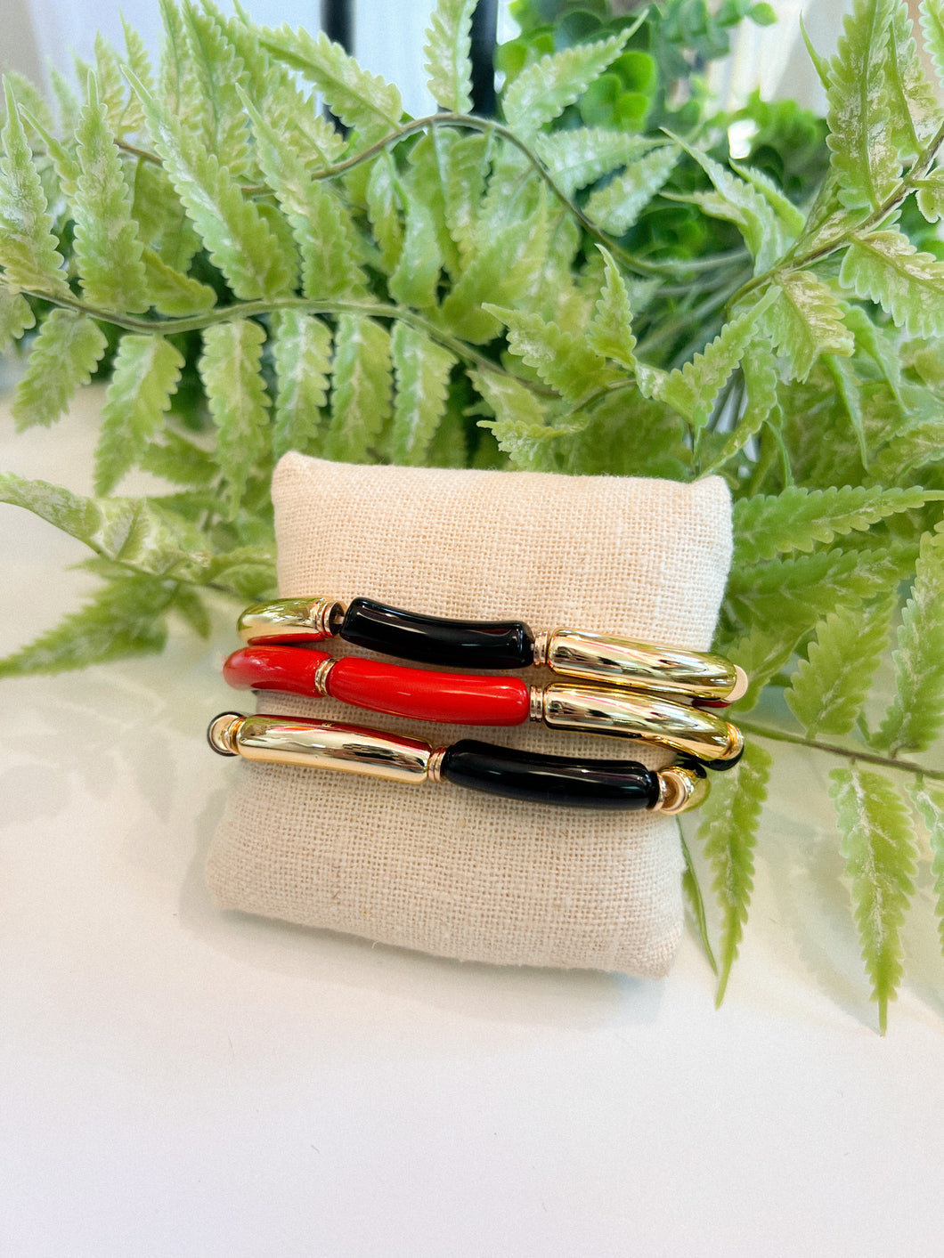 Red & Black Stretch Bracelet Set