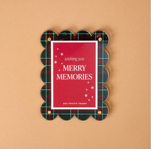 Load image into Gallery viewer, Mini Acrylic Scallop Picture Frame Magnets
