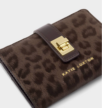 Load image into Gallery viewer, Orin Twist Lock Wallet - Chocolate Leopard
