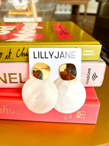 Gold Circle Shell Earrings