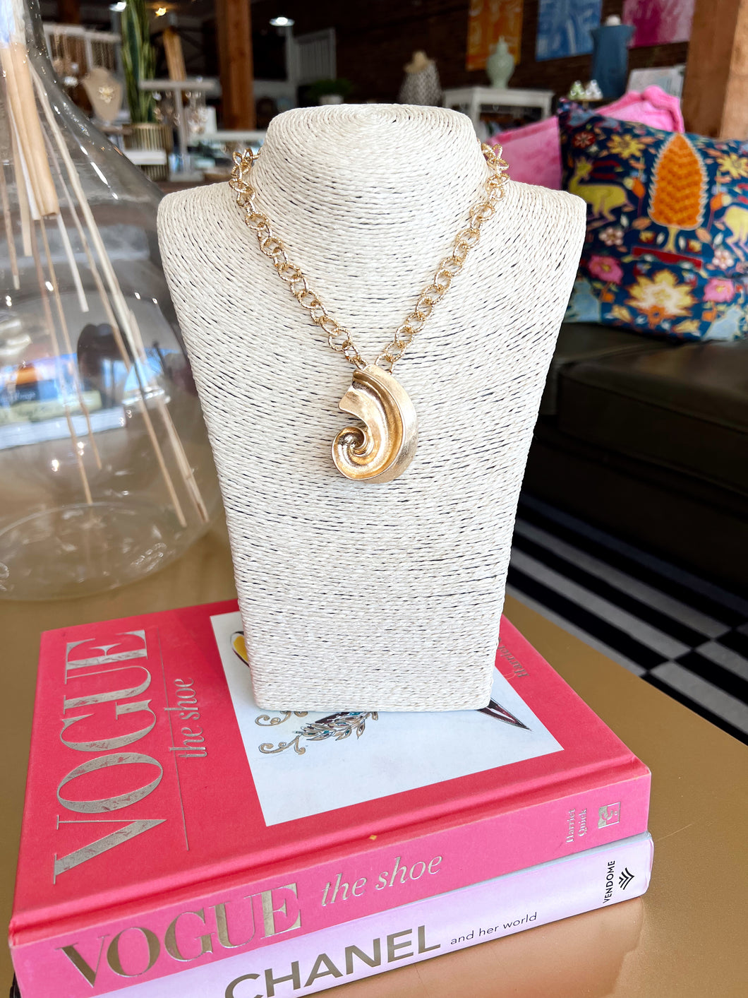 Chunky Gold Conch Chain Necklace