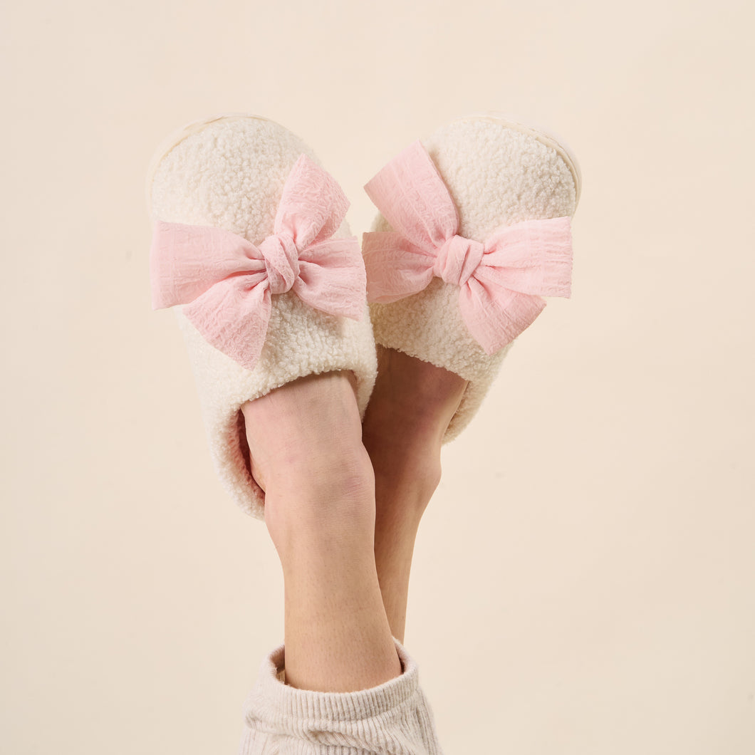 Bow Fuzzy Slippers -Light Pink
