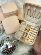 Load image into Gallery viewer, Lilly Jane Travel Jewelry Box
